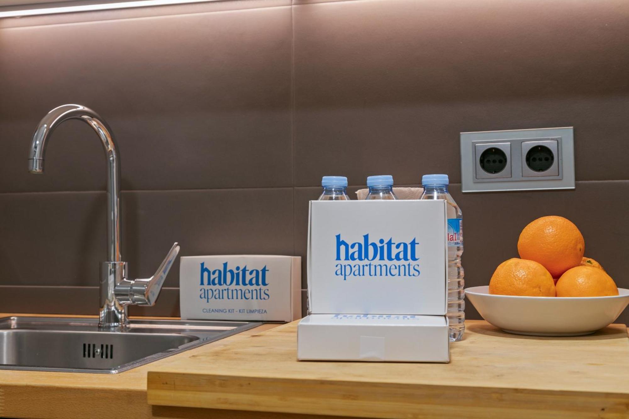 Habitat Apartments Batllo Барселона Екстериор снимка